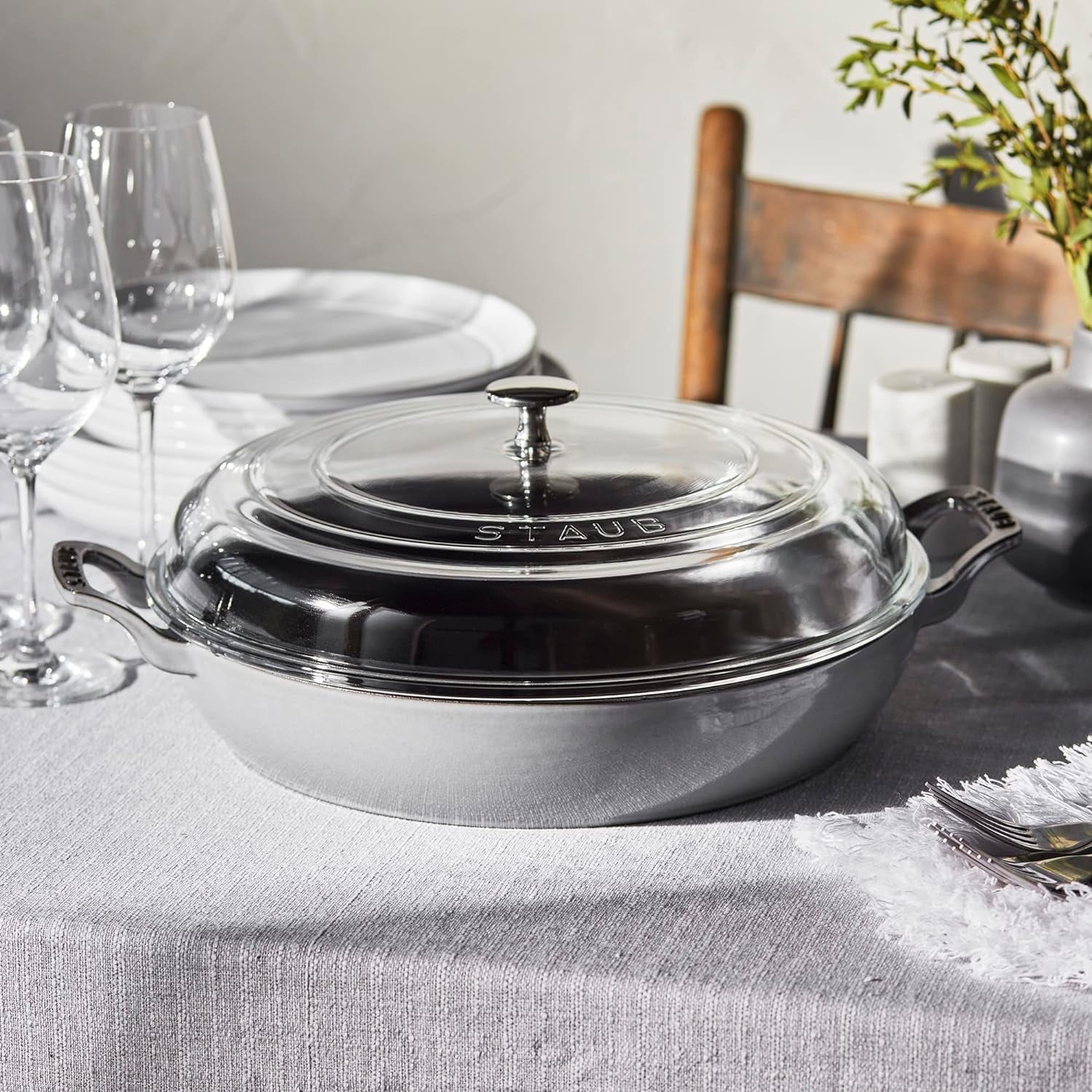 3.5 Qt Cast Iron Braiser with Glass Lid U7115