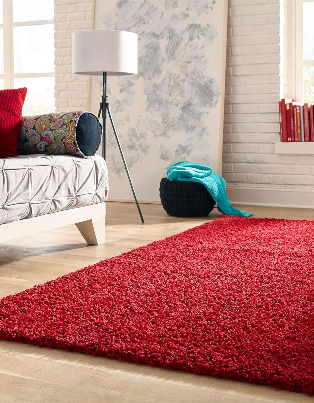 8' x 11' Cherry Red Shag Rug R1734