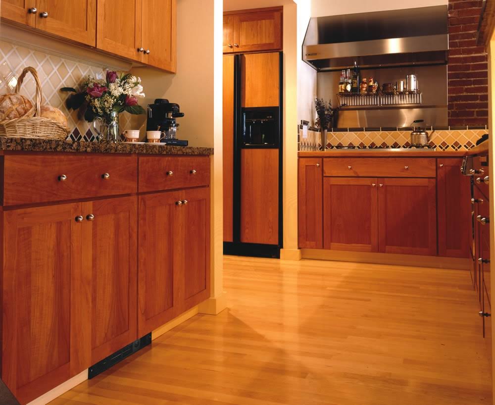 White Under-Cabinet Electric Heater L273