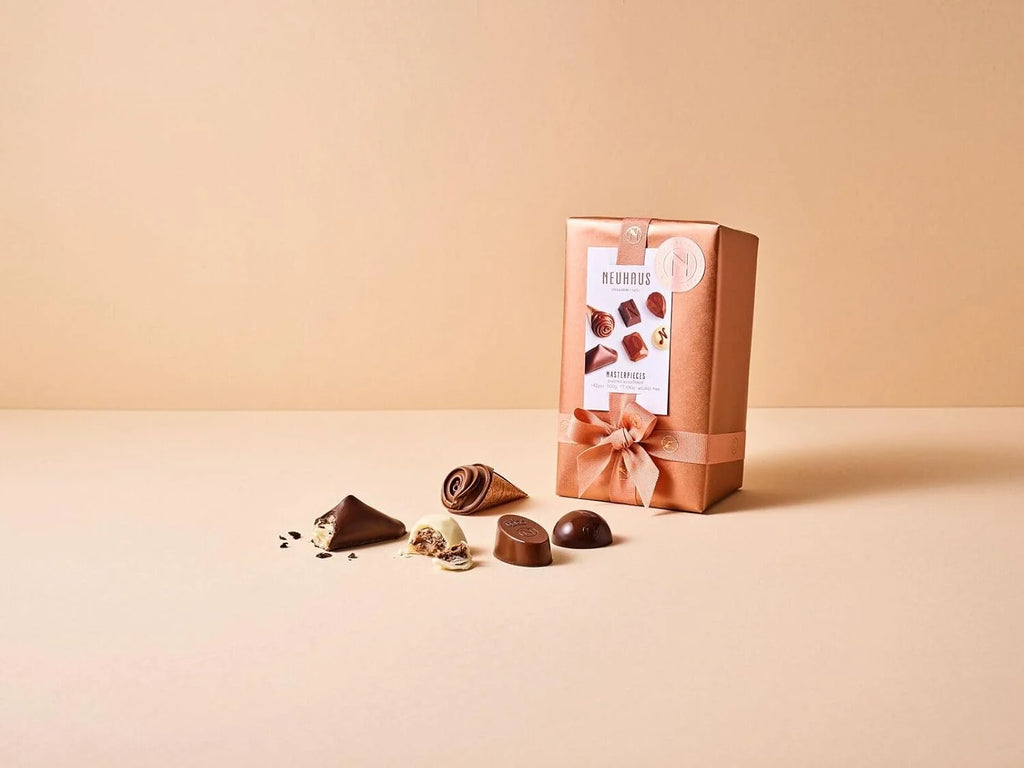 1/2 Lb Assorted Chocolate Pralines M4726