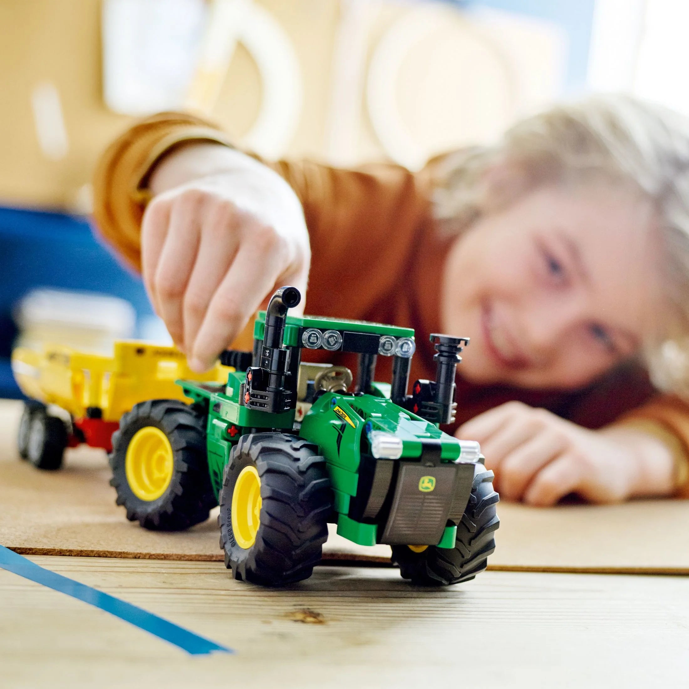 LEGO Technic 4WD Tractor Toy 42136 Building Toy with Trailer S7155