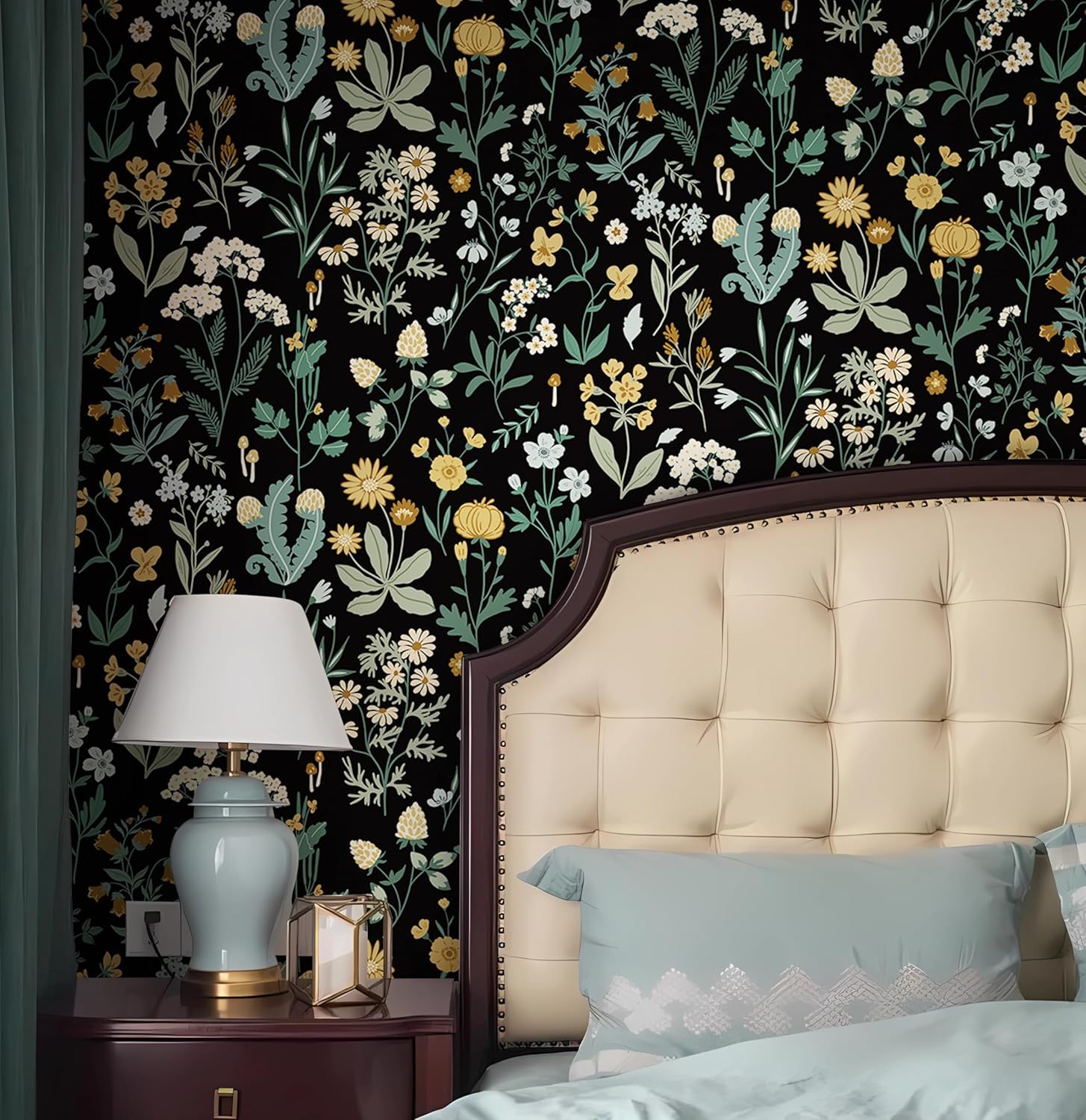 Dark Wild Floral 16.1''x118'' Peel and Stick Wallpaper R907434