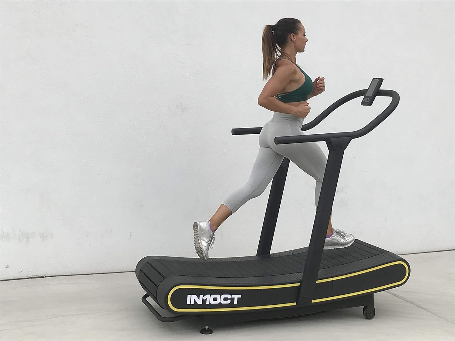 Curved Manual Treadmill with Curved Running Platform Z808