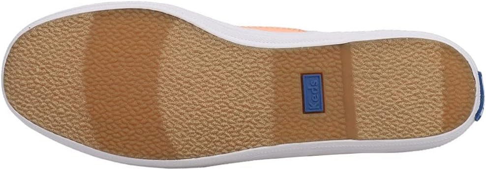 Champion Canvas Lace Up Sneaker L38321