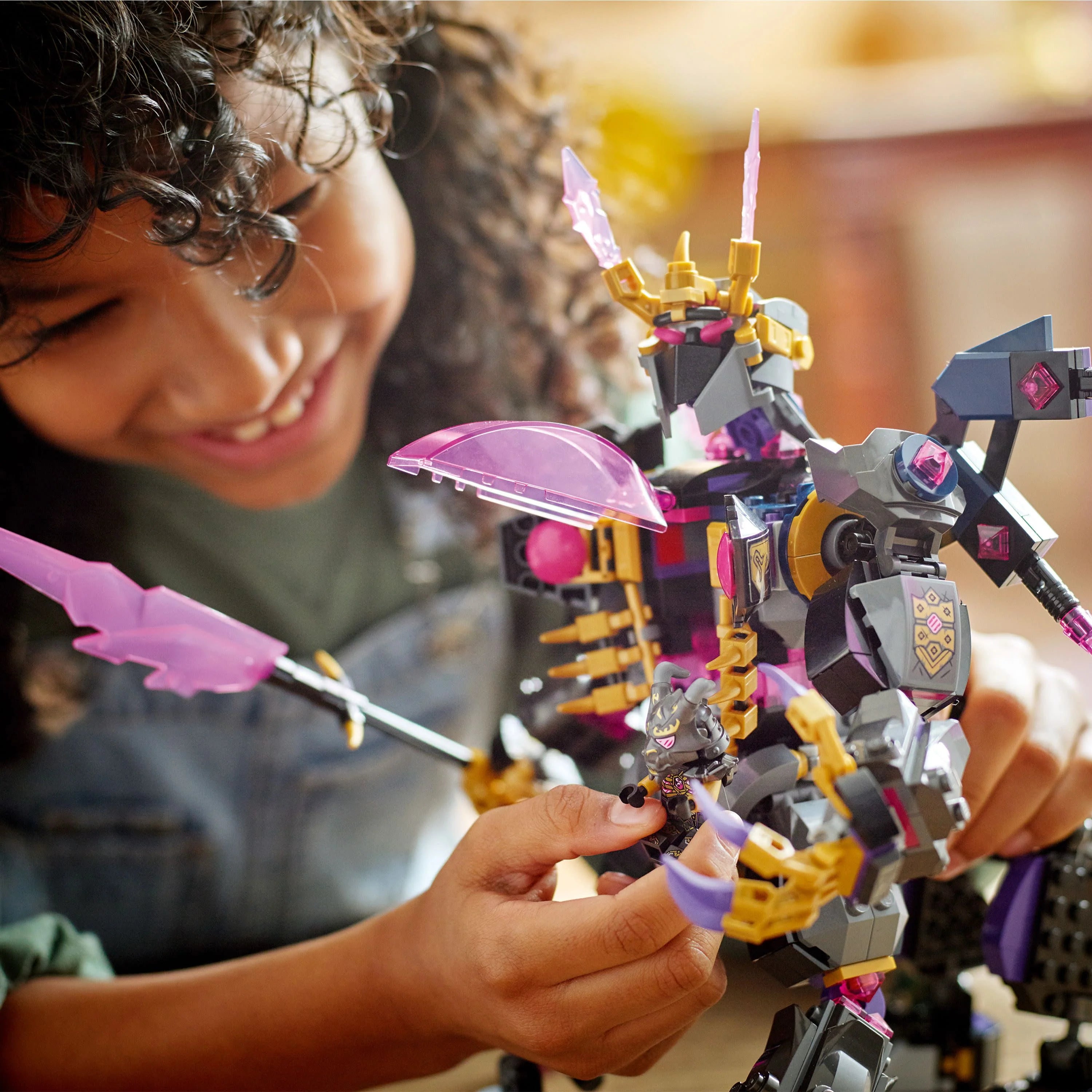 The Crystal King Building Toy Set H240841