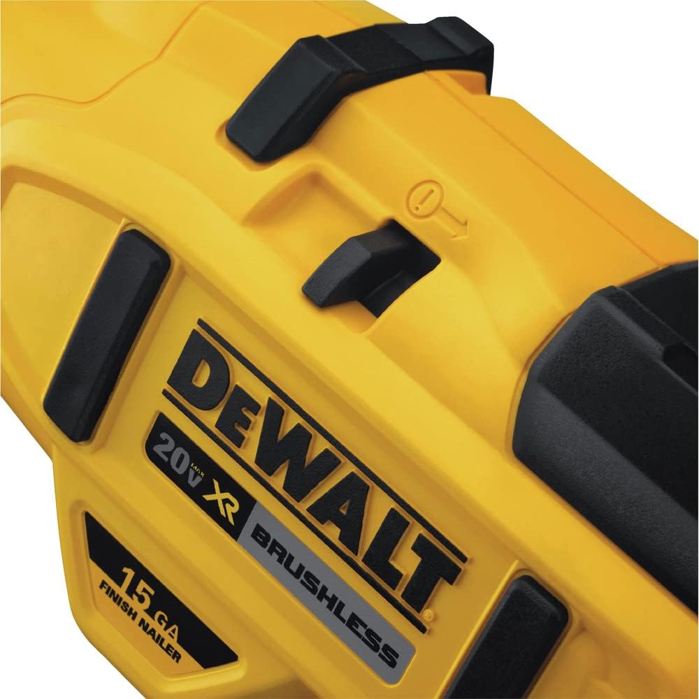 20V MAX Angled Finish Nailer Y391
