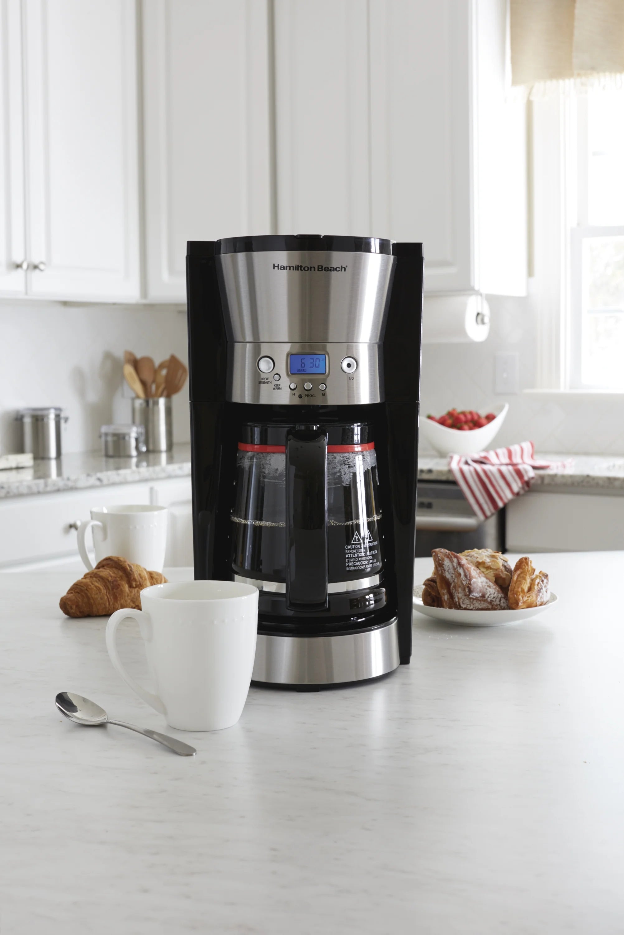 12 Cups Black Programmable Coffee Maker Q63951