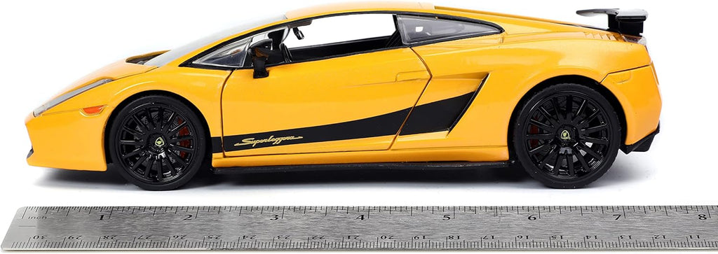 Yellow 1:24 Die-cast Car V3162