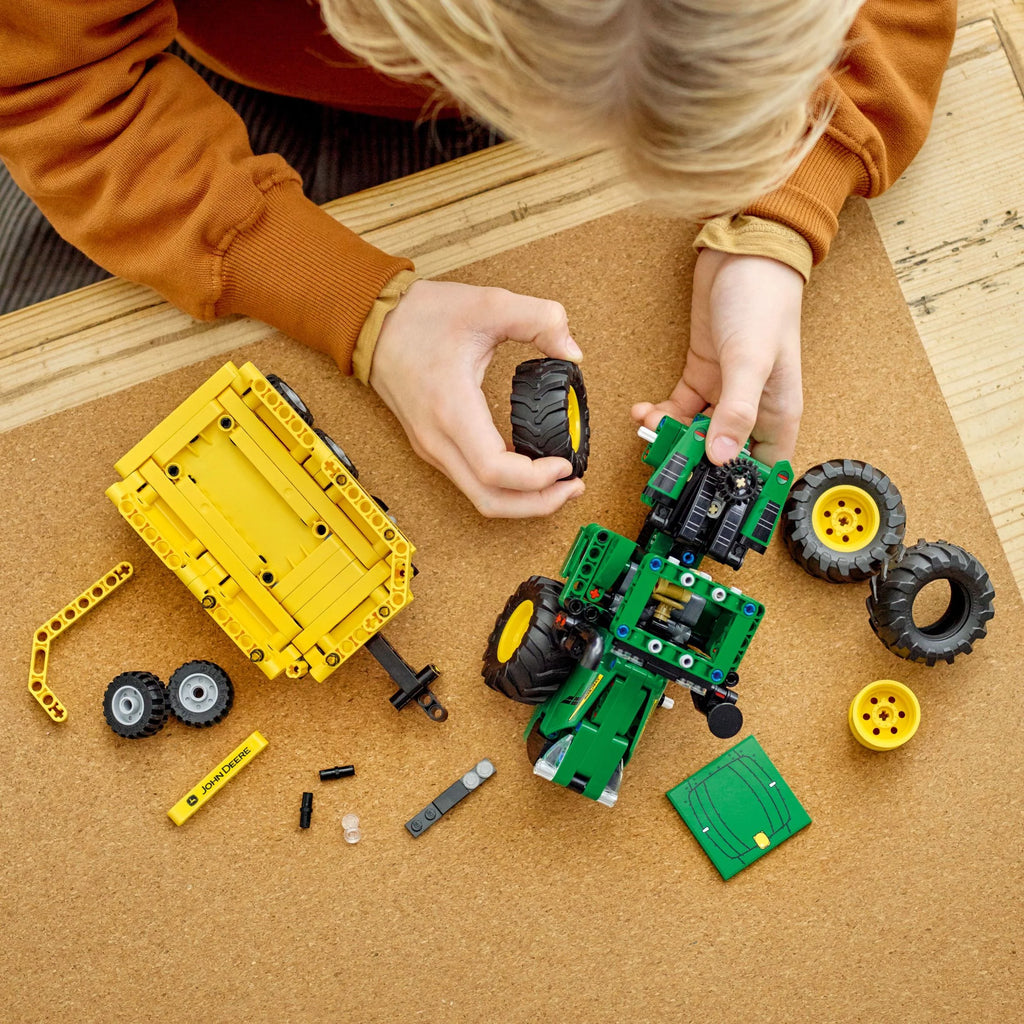 LEGO Technic 4WD Tractor Toy 42136 Building Toy with Trailer S7155