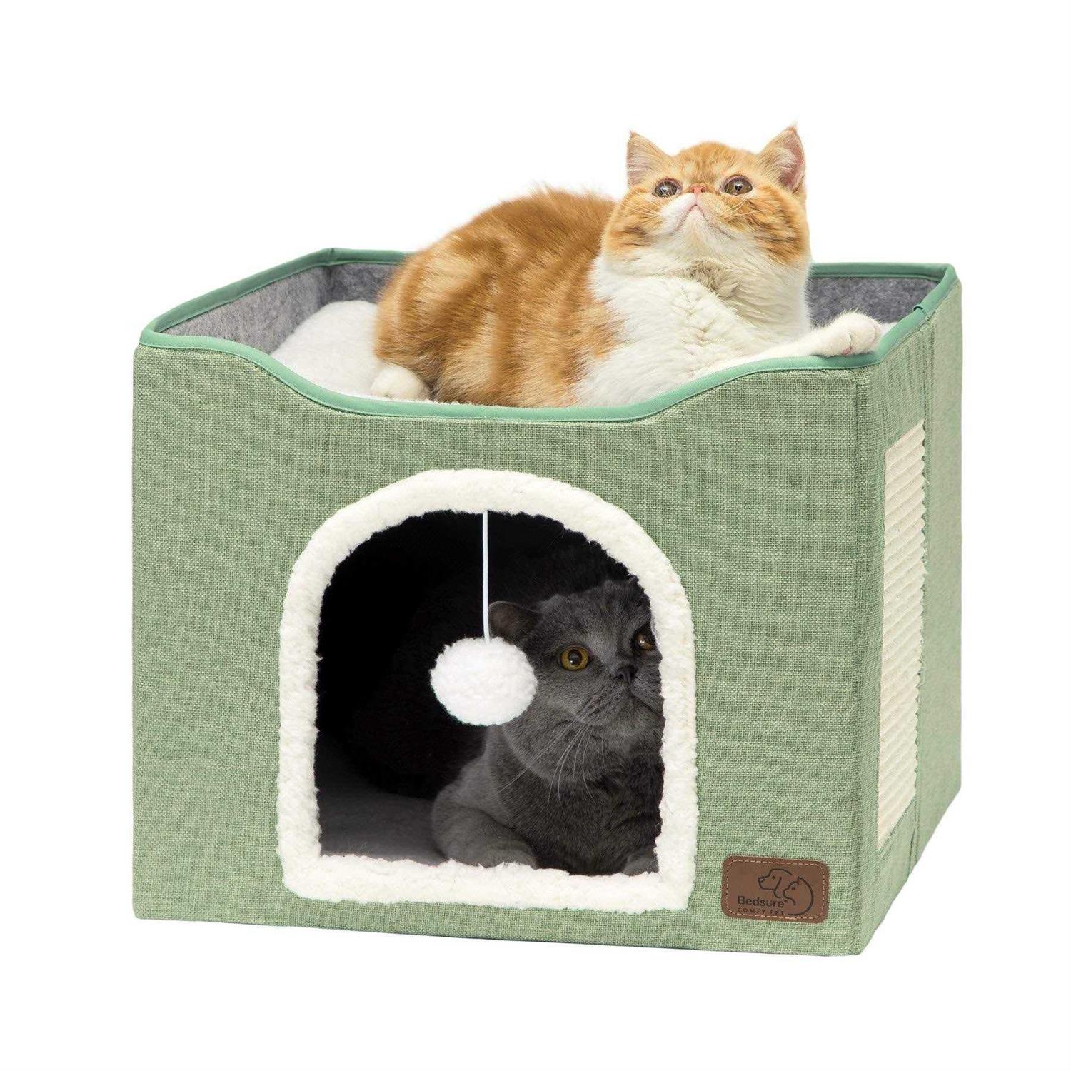 Large Cat Cave with Scratch Pad N3562